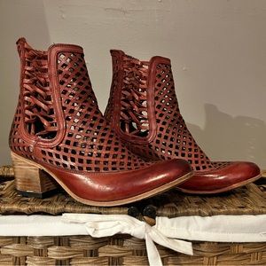 Freebird Lazor Leather Ankle Boots